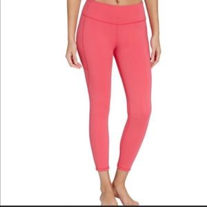 Calia by Carrie Underwood 7/8 leggings NWT